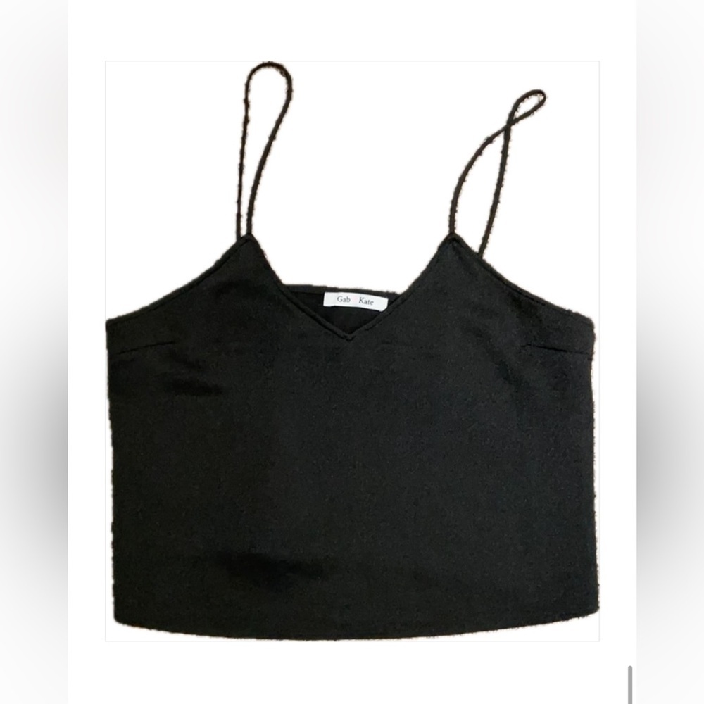 Gab And Kate black cropped tank